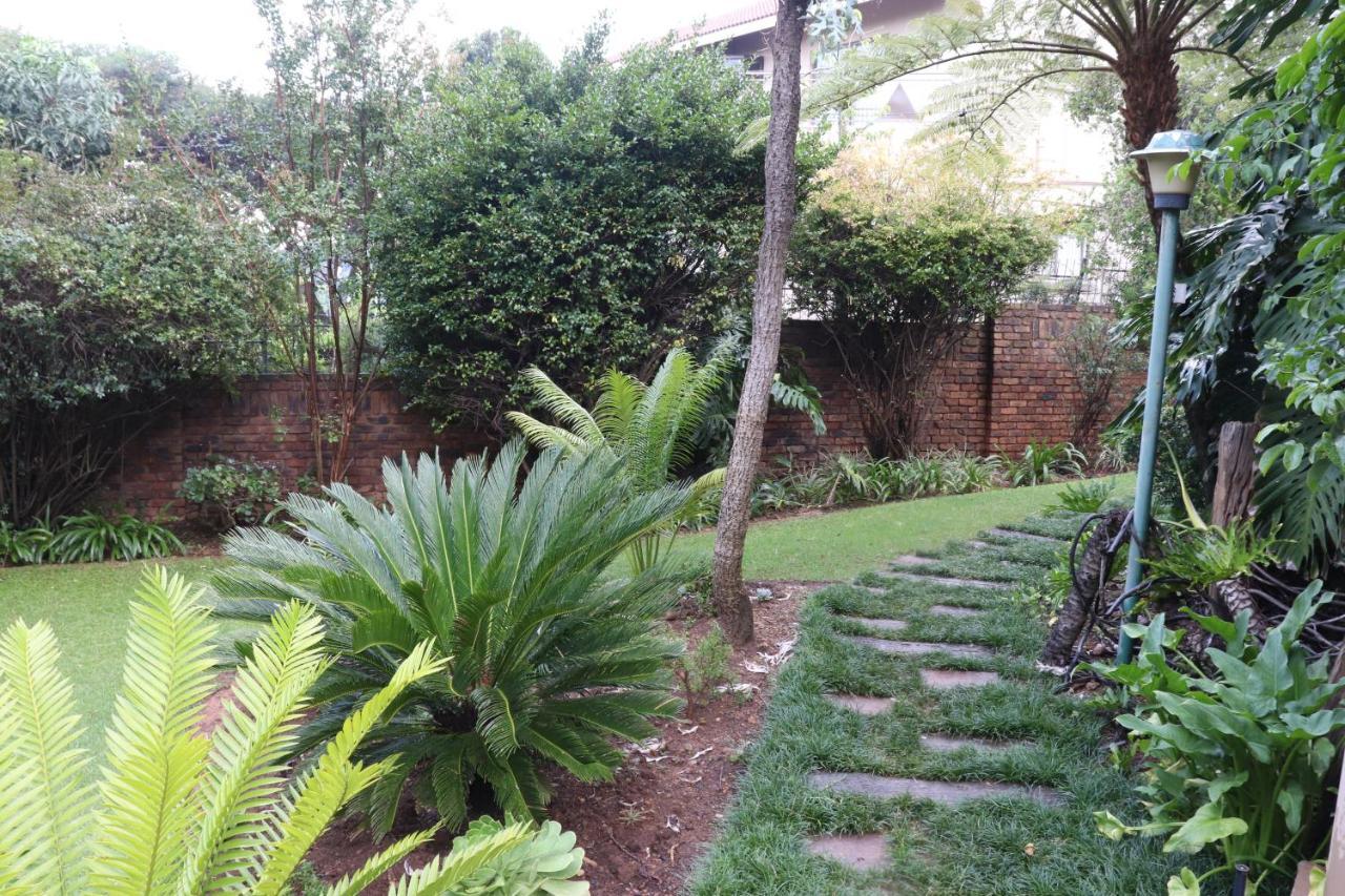 Green Scape Flatlet Pretoria Exterior photo